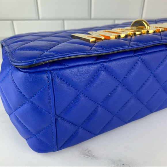 SOLD‼️Moschino Couture Large Quilted Shoulder Bag - Picture 14 of 15